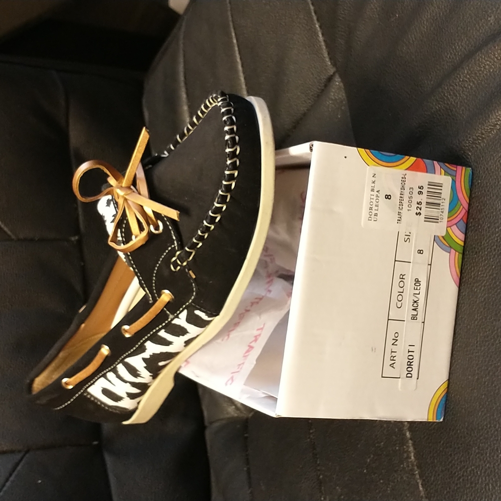 Traffic ICSperry shoe